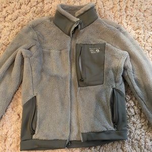 Mountain Hardware Gray fuzzy jacket